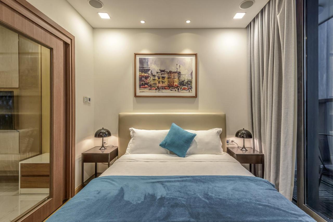 Apartment Celavie Serviced - The Landmark 81